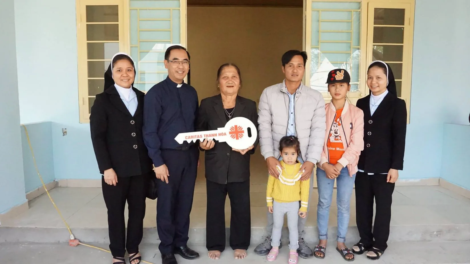 Caritas Thanh Hóa : Bàn Giao Nhà Tình Thương Cho Các Hộ Dân Chài Yên Khánh – Thanh Hóa