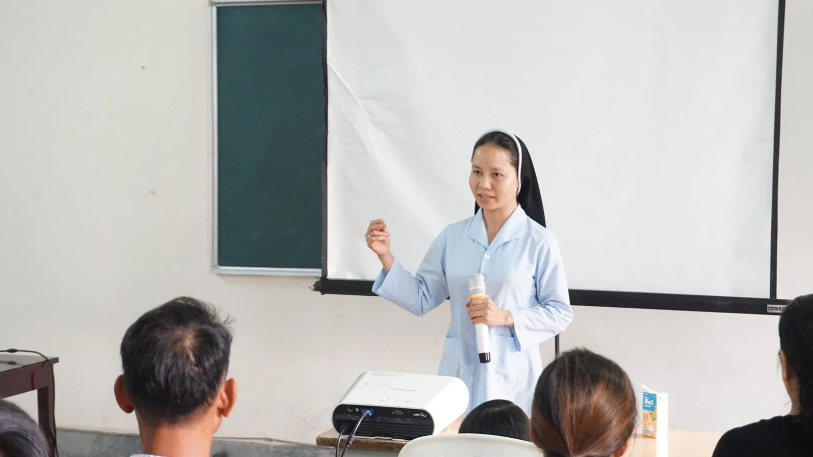 Caritas Thanh Hóa: Khóa Tập Huấn “Bảo Vệ Sức Khỏe Cho Người Nhiễm HIV”