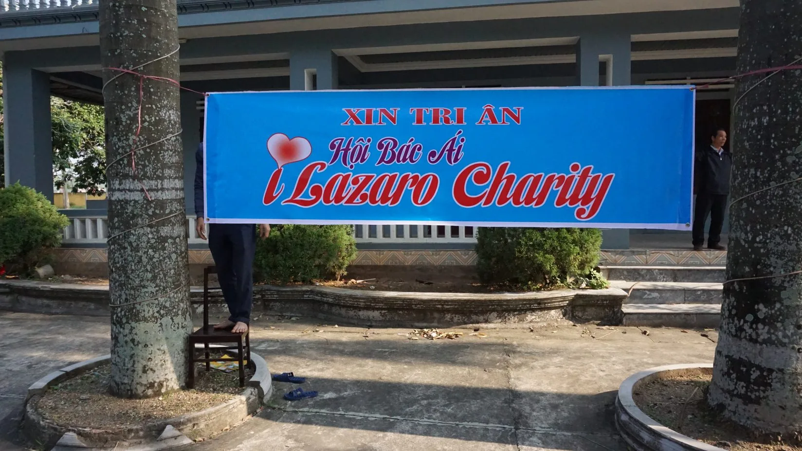 Caritas Thanh Hóa: Tặng Chăn Ấm Cho Người Nghèo