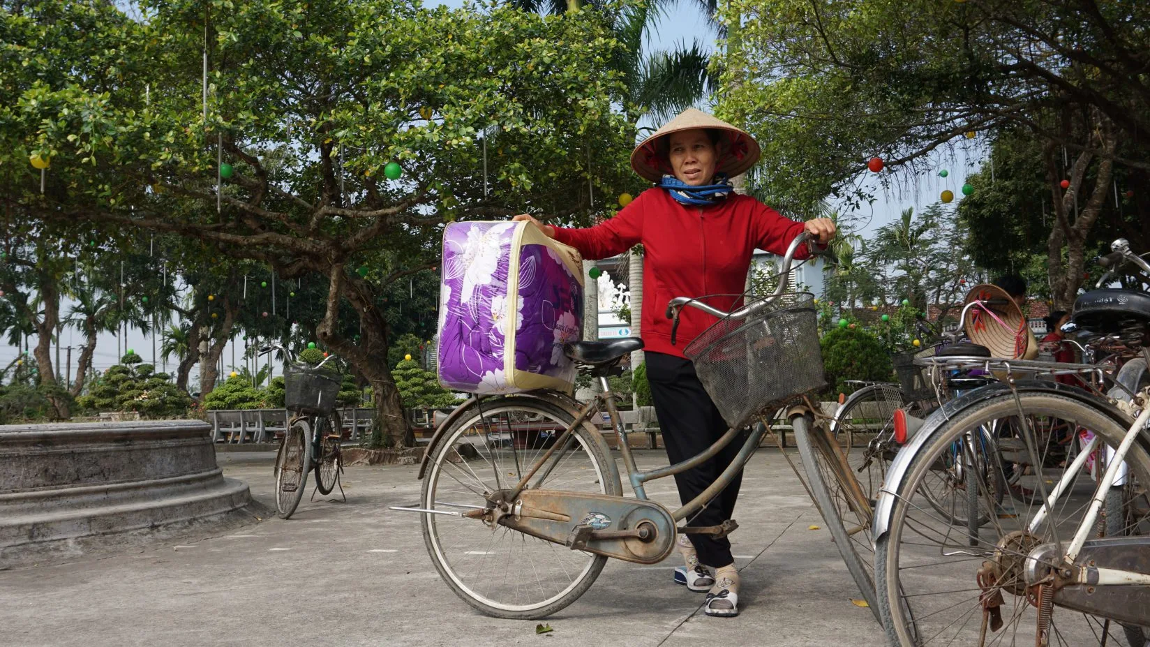 Caritas Thanh Hóa: Tặng Chăn Ấm Cho Người Nghèo