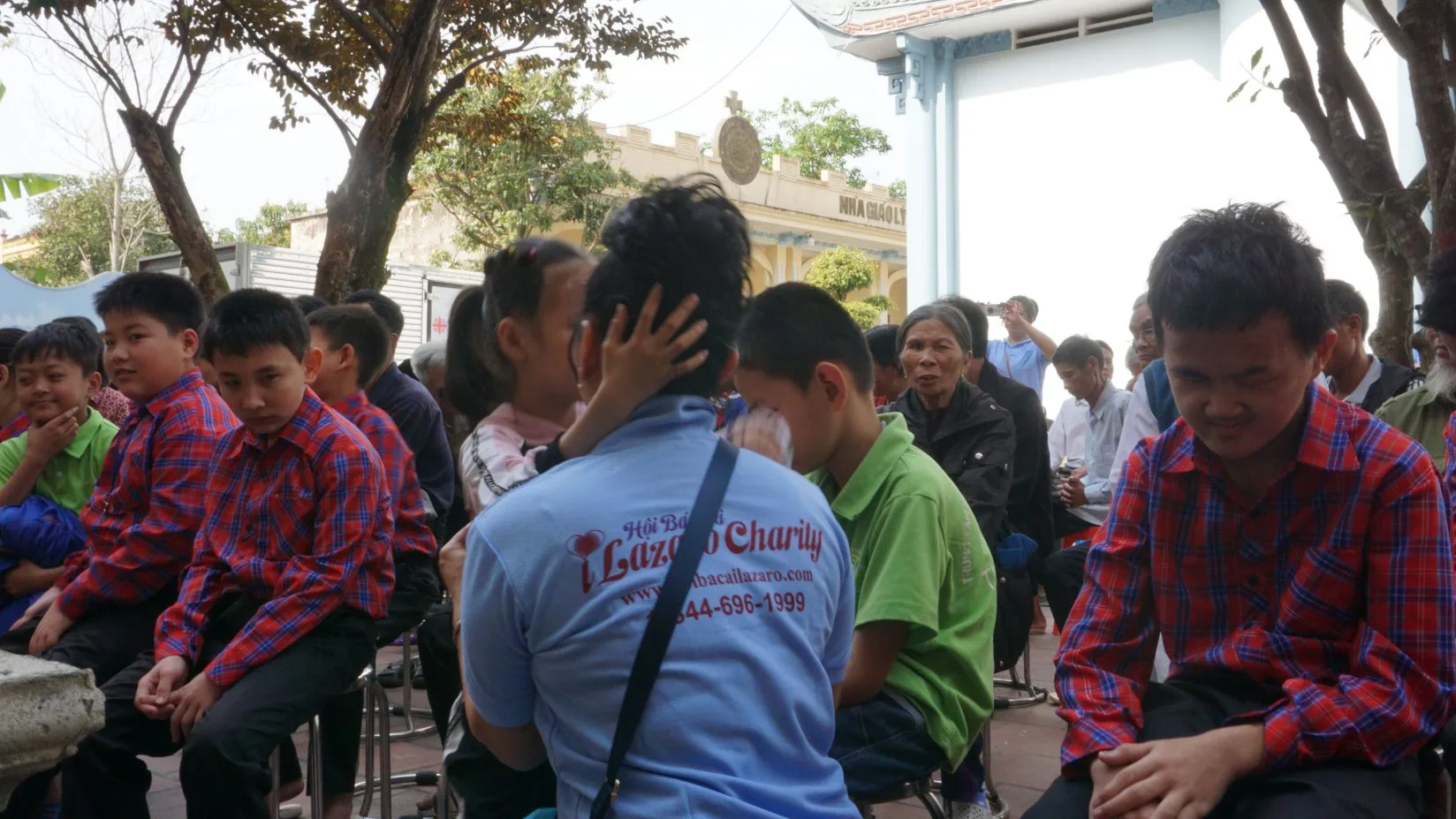 SẺ CHIA NIỀM VUI MÙA XUÂN