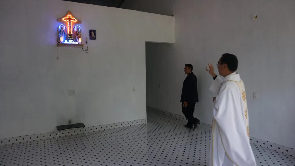 Lễ Trao Nhà Tình Thương