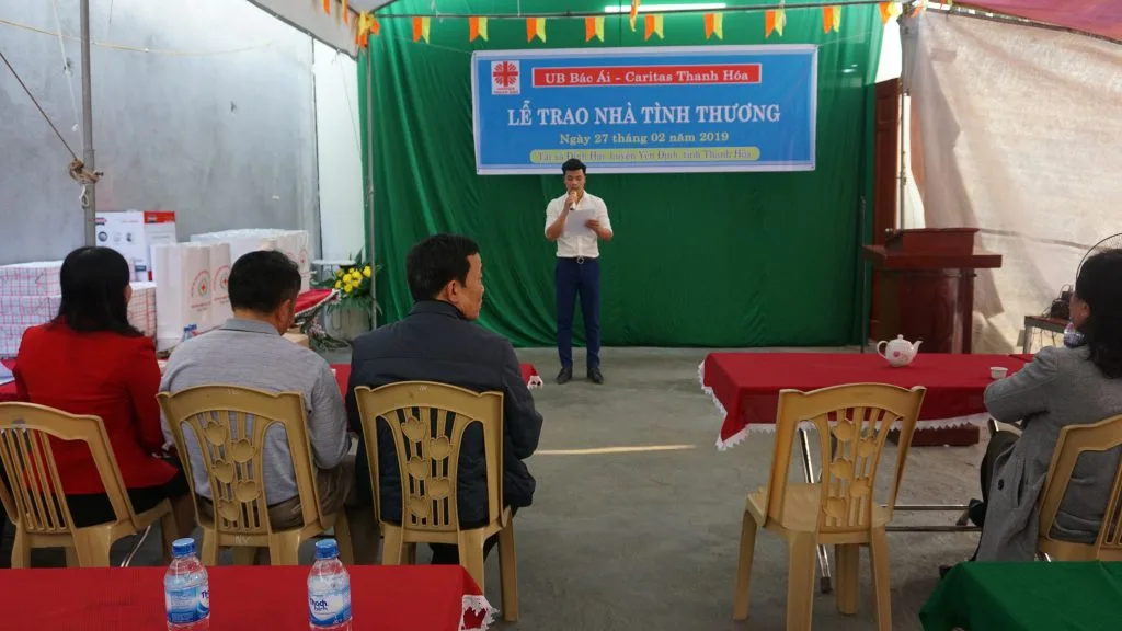 Lễ Trao Nhà Tình Thương