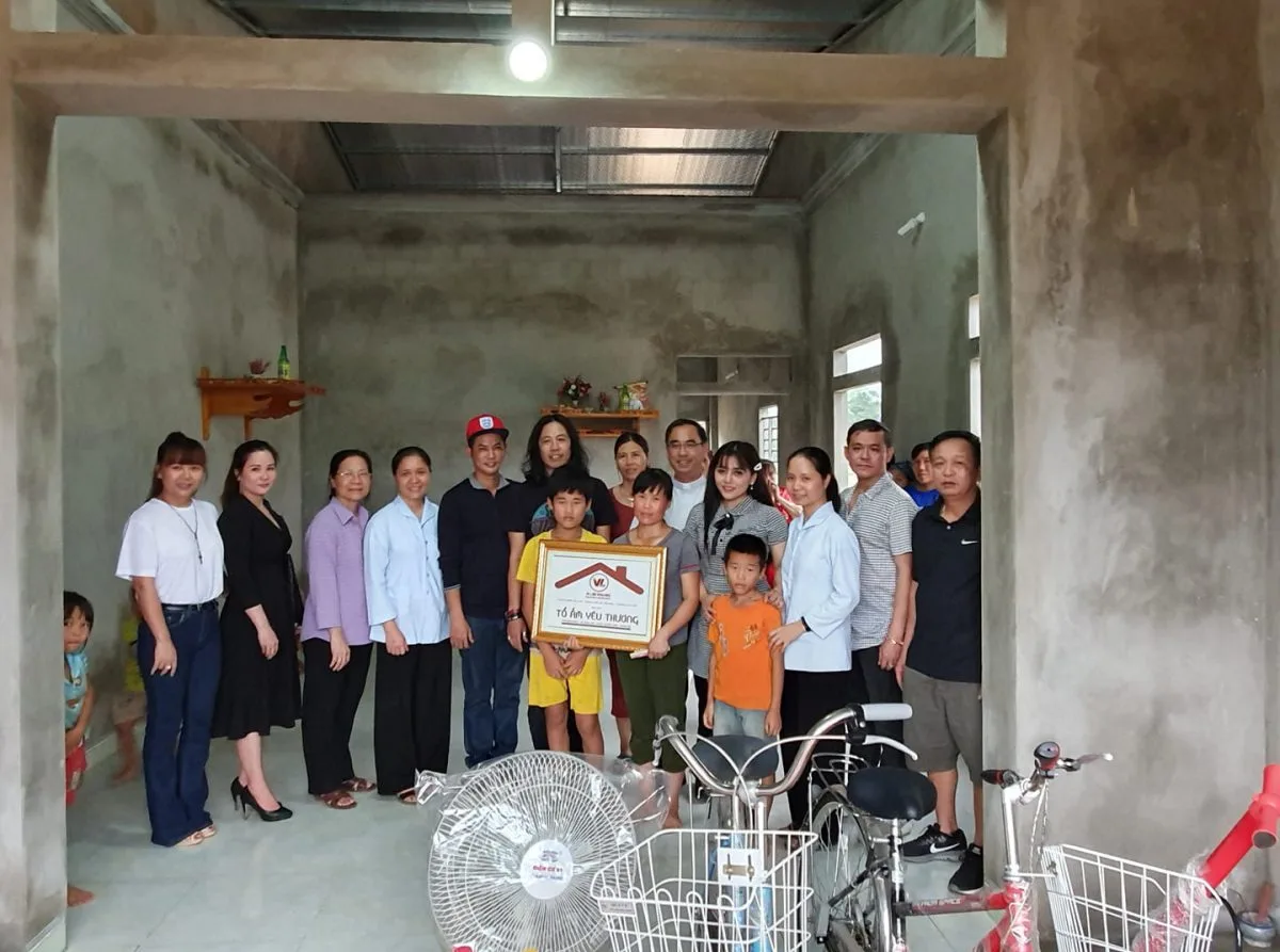 Caritas Thanh Hóa cùng với Các Vị Ân Nhân Trao Tặng Nhà Tình Thương