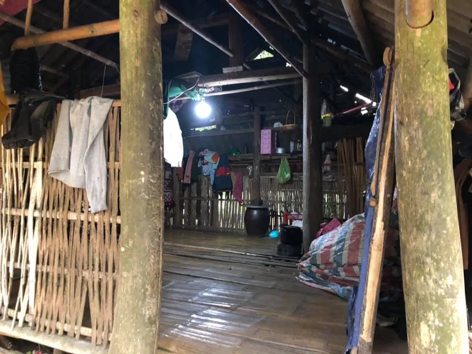 Hạnh phúc đong đầy trong nước mắt