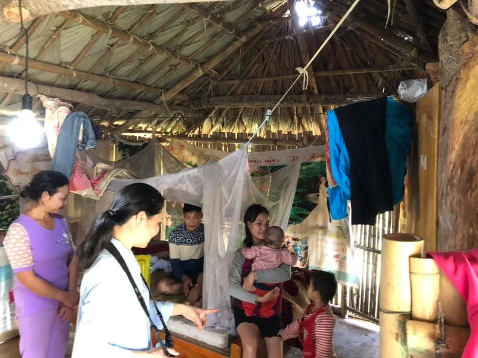 MÁI ẤM ƯƠM MẦN HI VỌNG