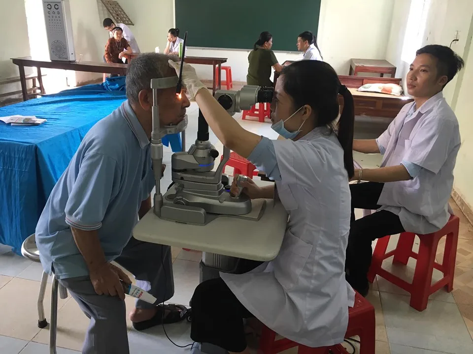 Cariatas Thanh Hóa: Khám Bệnh Và Phát Thuốc Miễn Phí Cho Người Nghèo Tại Giáo Xứ Ngọc Đỉnh