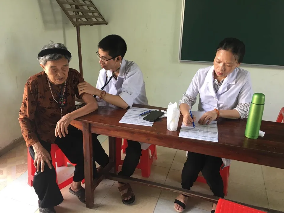 Cariatas Thanh Hóa: Khám Bệnh Và Phát Thuốc Miễn Phí Cho Người Nghèo Tại Giáo Xứ Ngọc Đỉnh