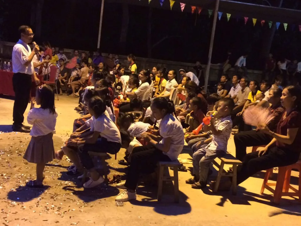 CARITAS THANH HÓA TRONG “ĐÊM HỘI TRĂNG RẰM” TẠI GIÁO XỨ ĐÔNG YÊN – GIÁO PHẬN THANH HÓA