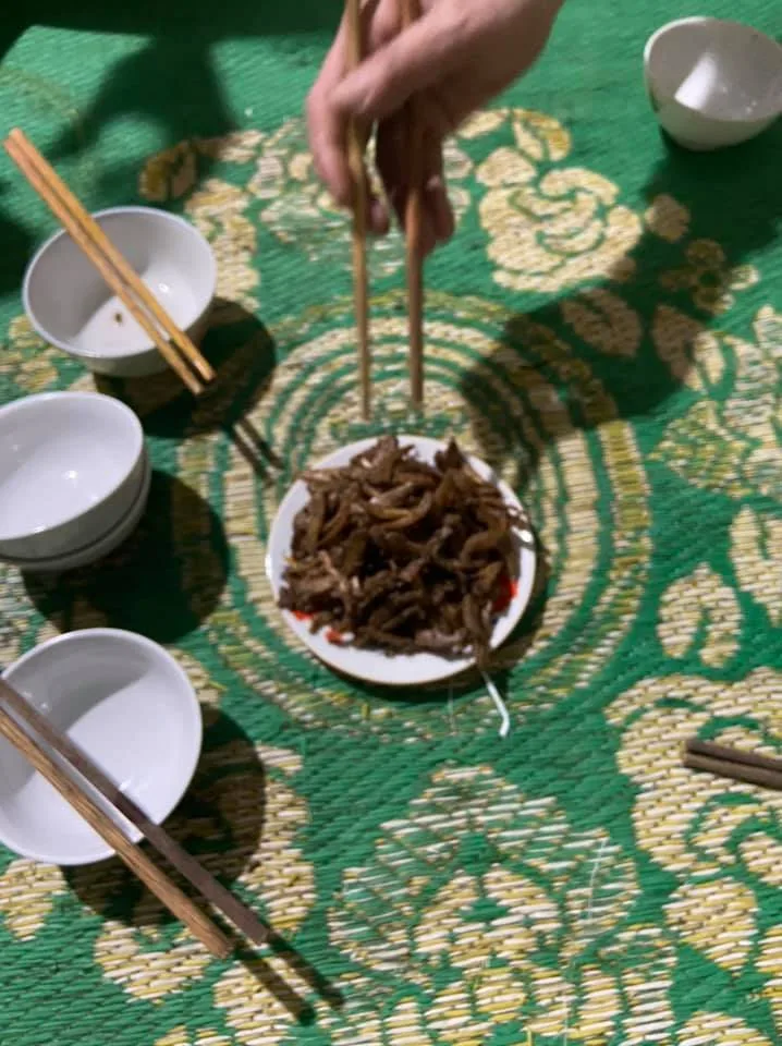 MỘT VÀI HÌNH ẢNH TỔ THỢ CARITAS THANH HOÁ ĐANG XÂY NHÀ TÌNH THƯƠNG CHO DÂN CHÀI CỰ KHÁNH TẠI XÃ ĐỊNH CÔNG, HUYỆN YÊN ĐỊNH, TỈNH THANH HOÁ
