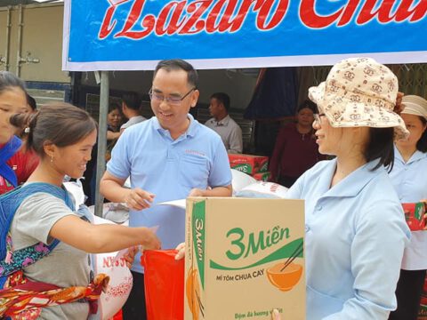 Xin tri ân quý ân nhân của Hội Bác Ái Ilazaro đã tài trợ chuyến đi trao quà cho bà con dân tộc H’Mong tại hai xã Mường Lý và Pù Nhi thuộc huyện Mường Lát, tỉnh Thanh Hoá.