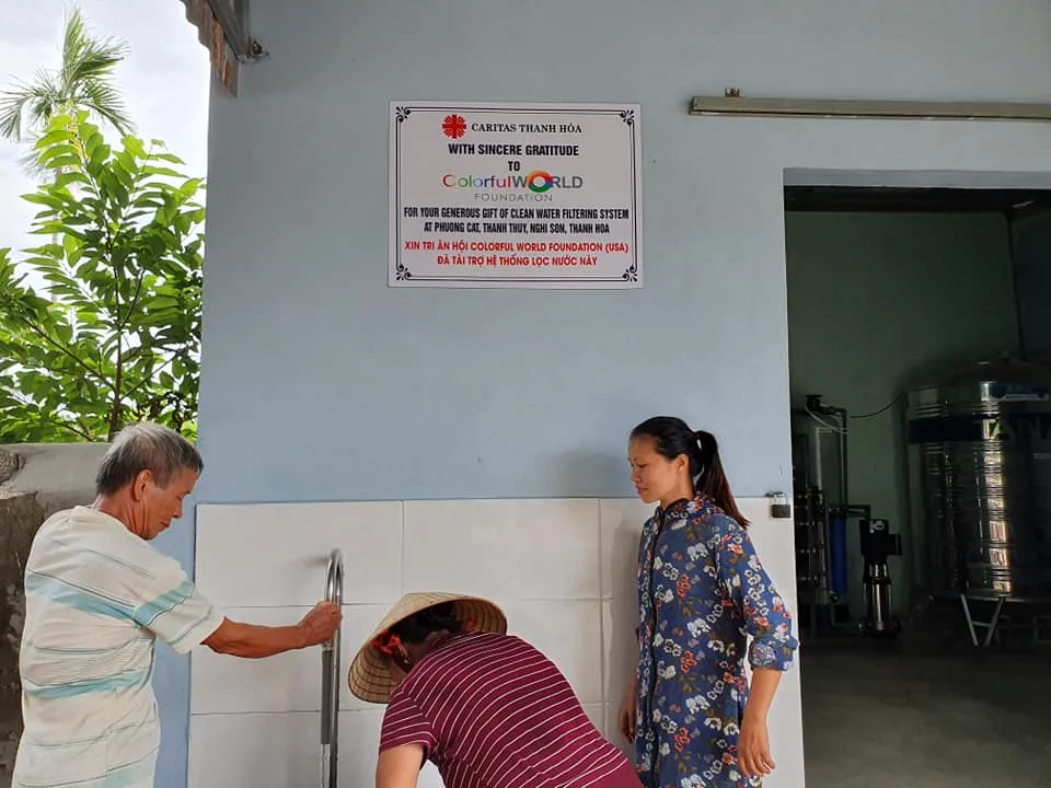 TRAO NHÀ MÁY NƯỚC CHO HỌ ĐẠO PHƯỢNG CÁT – XÃ THANH THUỶ – THỊ XÃ NGHI SƠN