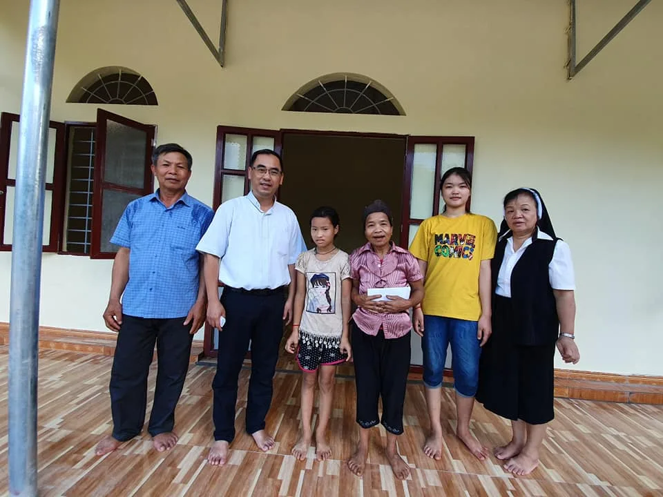 TRAO NHÀ TÌNH THƯƠNG CHO GIA ĐÌNH BÀ PHẠM THỊ THANH