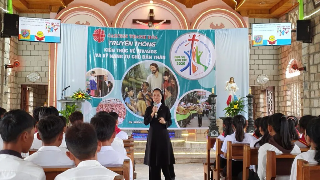 BUỔI CHIA SẺ CÙNG CÁC BẠN TRẺ TẠI GX ĐÔNG YÊN – NGẠC NHIÊN VÀ HY VỌNG