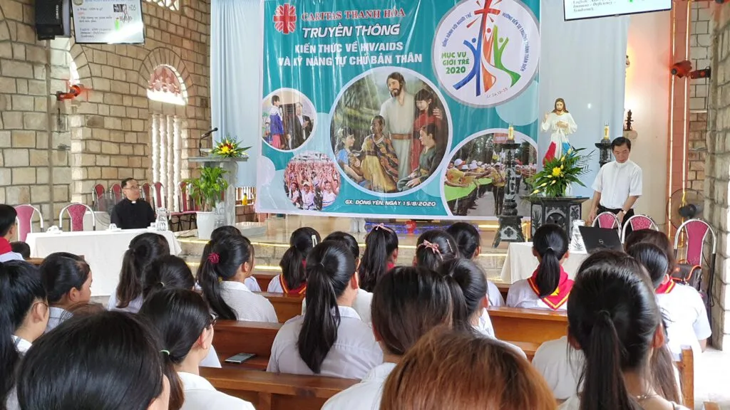 BUỔI CHIA SẺ CÙNG CÁC BẠN TRẺ TẠI GX ĐÔNG YÊN – NGẠC NHIÊN VÀ HY VỌNG