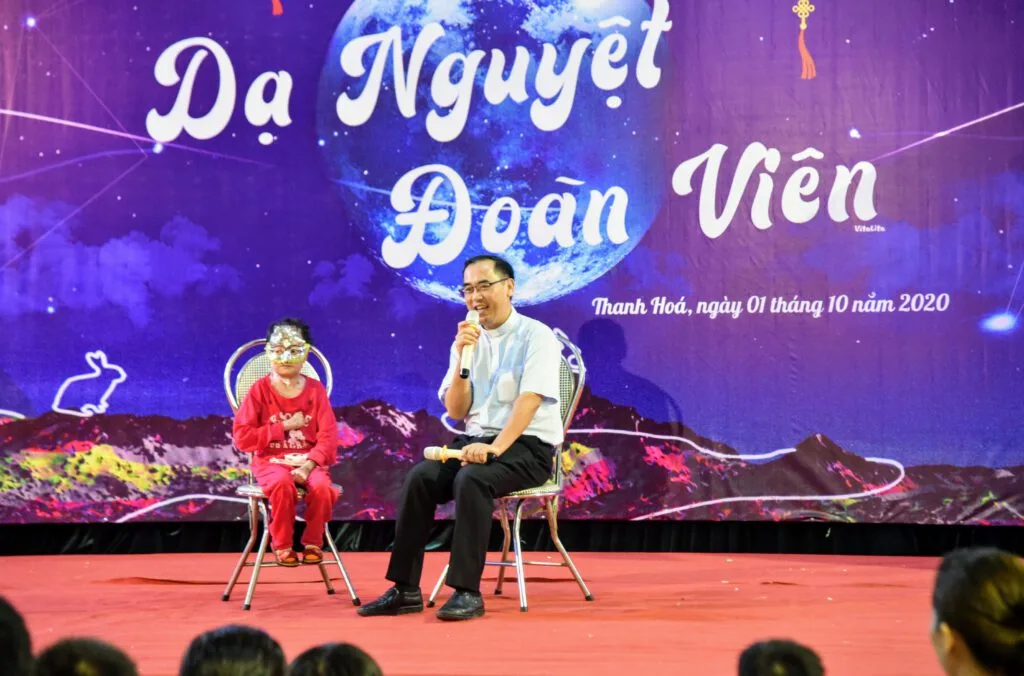 DẠ NGUYỆT ĐOÀN VIÊN – CHUYẾN THĂM LÀNG S.O.S CỦA UB CARITAS THANH HÓA 28.09.2020