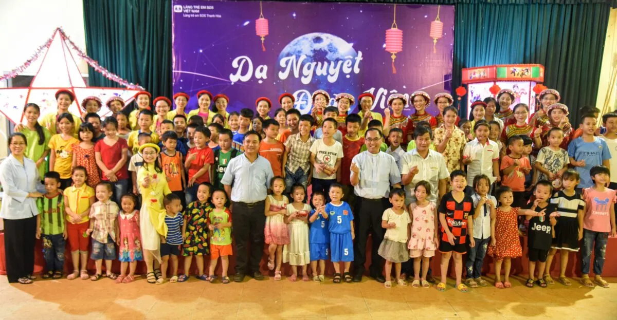 DẠ NGUYỆT ĐOÀN VIÊN – CHUYẾN THĂM LÀNG S.O.S CỦA UB CARITAS THANH HÓA 28.09.2020