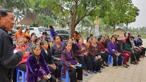 KHÁM BỆNH VÀ PHÁT THUỐC MIỄN PHÍ TẠI GIÁO XỨ NGỌC LẪM
