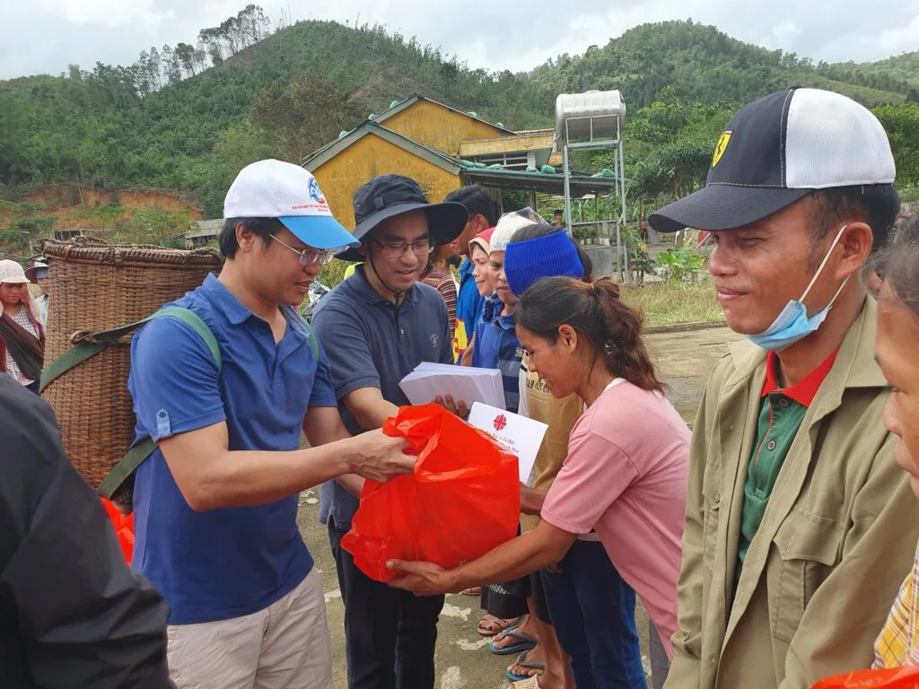 TRONG MƯA LŨ CARITAS THANH HOÁ VẪN LUÔN NHỚ TỚI CÁC EM