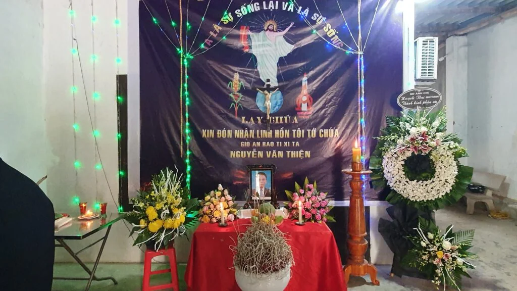 “PHÚC THAY AI BIẾT THƯƠNG NGƯỜI, VÌ HỌ SẼ ĐƯỢC THIÊN CHÚA XÓT THƯƠNG”