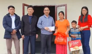 TRAO NHÀ TÌNH THƯƠNG CHO GIA ĐÌNH CHỊ PHỌN TẠI XÃ MƯỜNG CHANH HUYỆN MƯỜNG LÁT