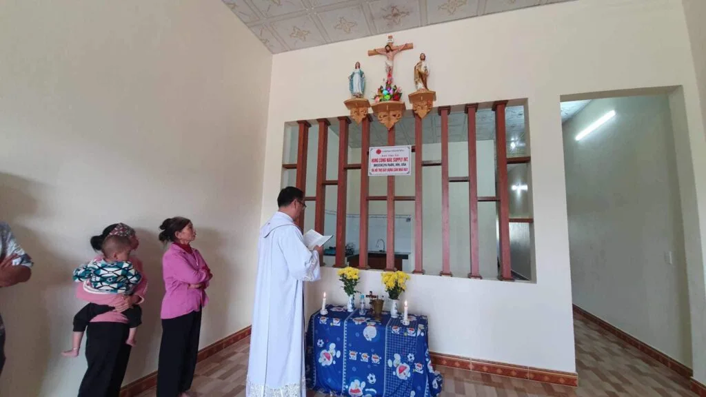 CĂN NHÀ TRONG MƠ CỦA NGƯỜI DÂN CHÀI THỊ TRẤN QUÝ LỘC, HUYỆN YÊN ĐỊNH, TỈNH THANH HOÁ
