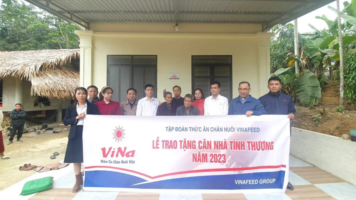 NHỮNG CĂN NHÀ TRONG MƠ CỦA CÁC GIA ĐÌNH DÂN TỘC VÀ DÂN CHÀI