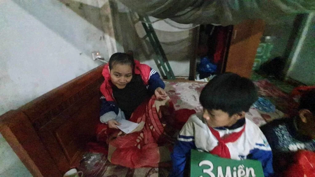MỘT GIA ĐÌNH LUÔN BỊ KHỔ ĐAU ĐEO BÁM VÀ BỦA VÂY