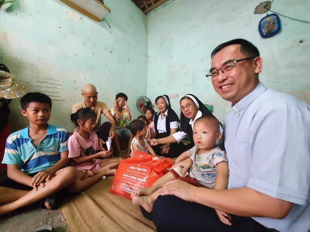 Thăm gia đình chị Tân tại xứ Tam Linh