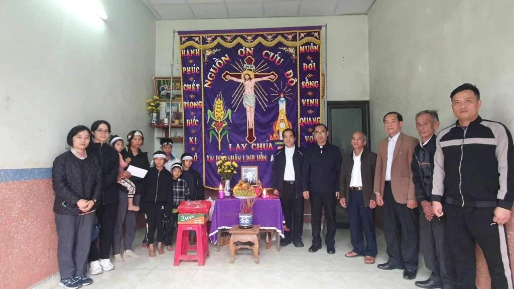 Thăm gia đình chị Tân tại xứ Tam Linh