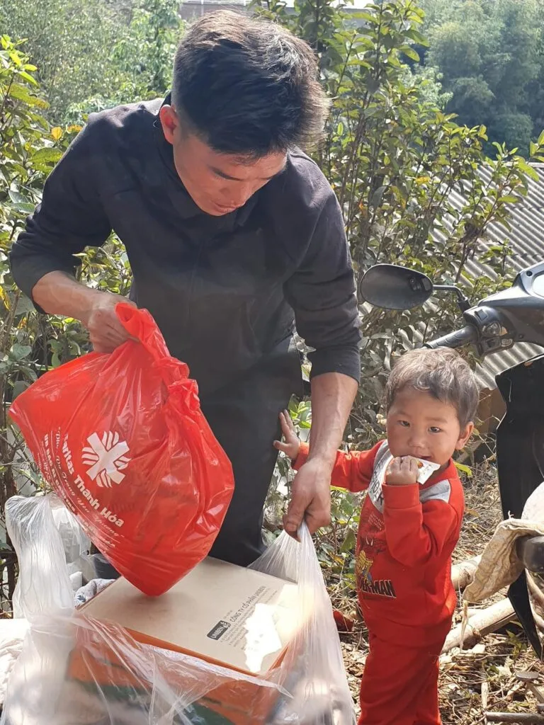 CARITAS THANH HOÁ – BÁC ÁI MÙA CHAY