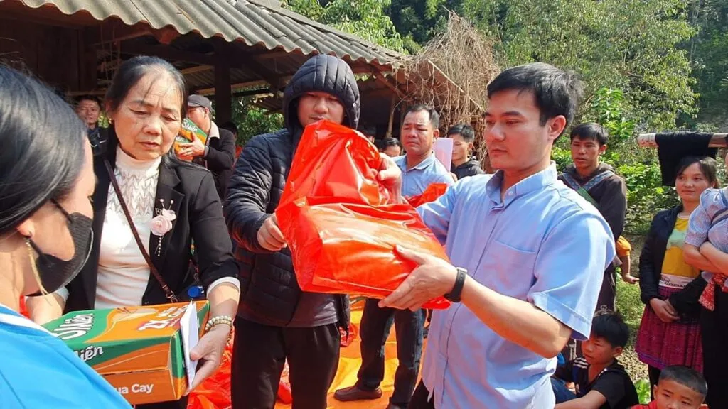 CARITAS THANH HOÁ – BÁC ÁI MÙA CHAY