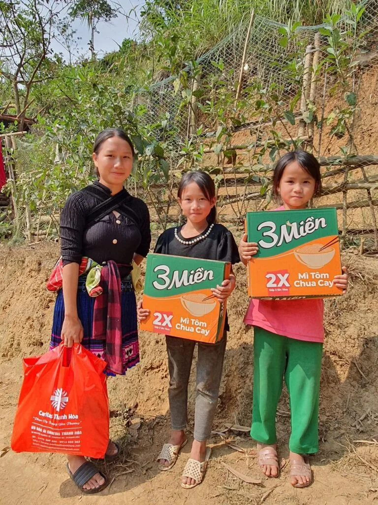 CARITAS THANH HOÁ – BÁC ÁI MÙA CHAY