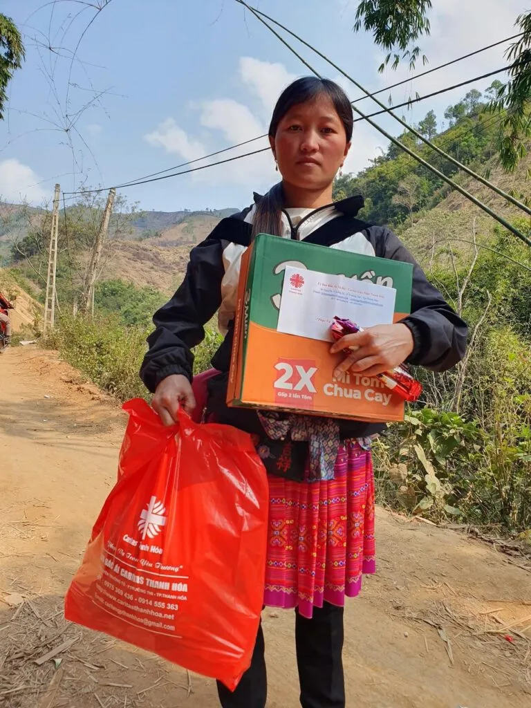 CARITAS THANH HOÁ – BÁC ÁI MÙA CHAY