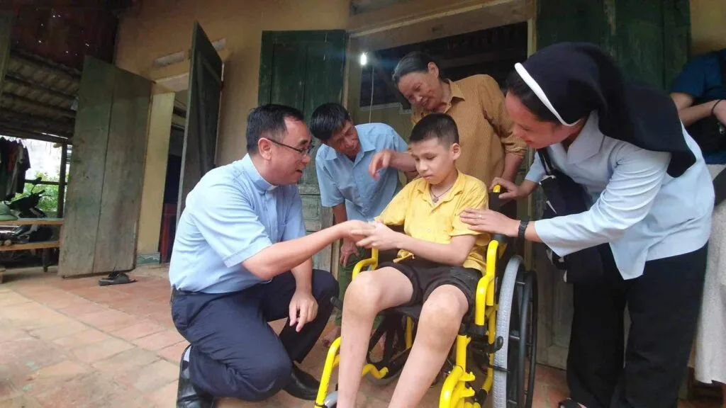 Nụ Cười Rạng Rỡ Trên Môi Người Khuyết Tật – Caritas Thanh Hoá