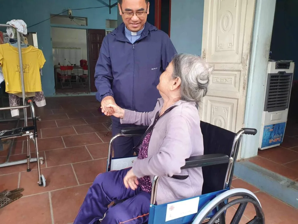 Nụ Cười Rạng Rỡ Trên Môi Người Khuyết Tật – Caritas Thanh Hoá