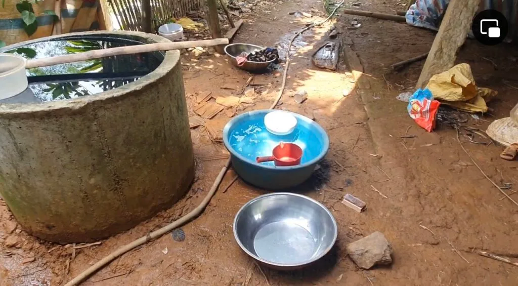 Giữa đại ngàn Thanh Hoá, Caritas Thanh Hoá đã tìm đến một gia đình dân tộc thiểu số vô cùng khó khăn