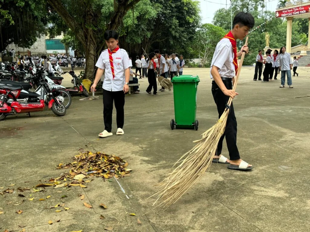 Buổi lễ phát động phong trào bảo vệ môi trường tại giáo xứ Phúc Địa, giáo phận Thanh Hóa: Nỗ lực chung tay bảo vệ ngôi nhà chung