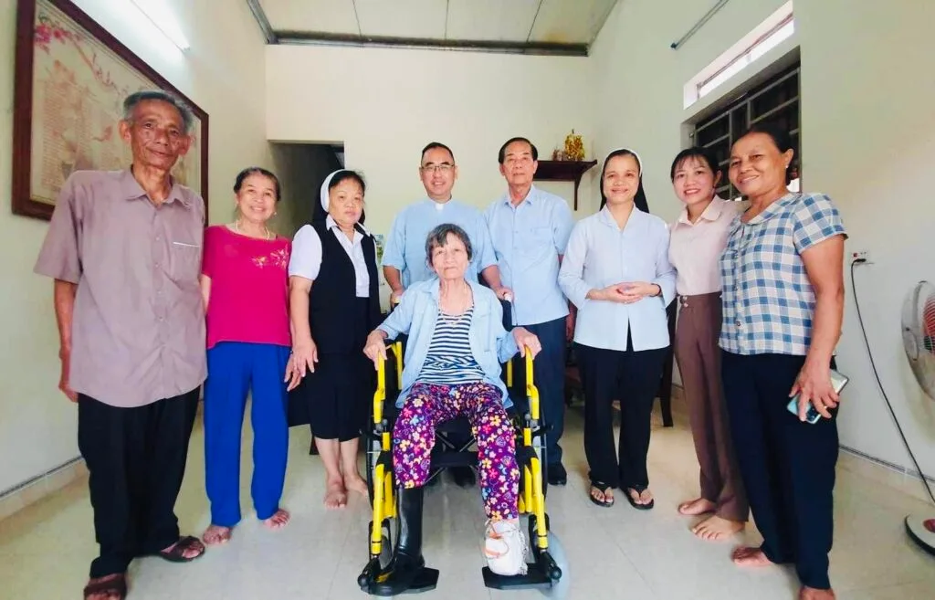 Caritas Thanh Hóa Mang Yêu Thương Đến Những Mảnh Đời Khó Khăn Tại Nga Sơn