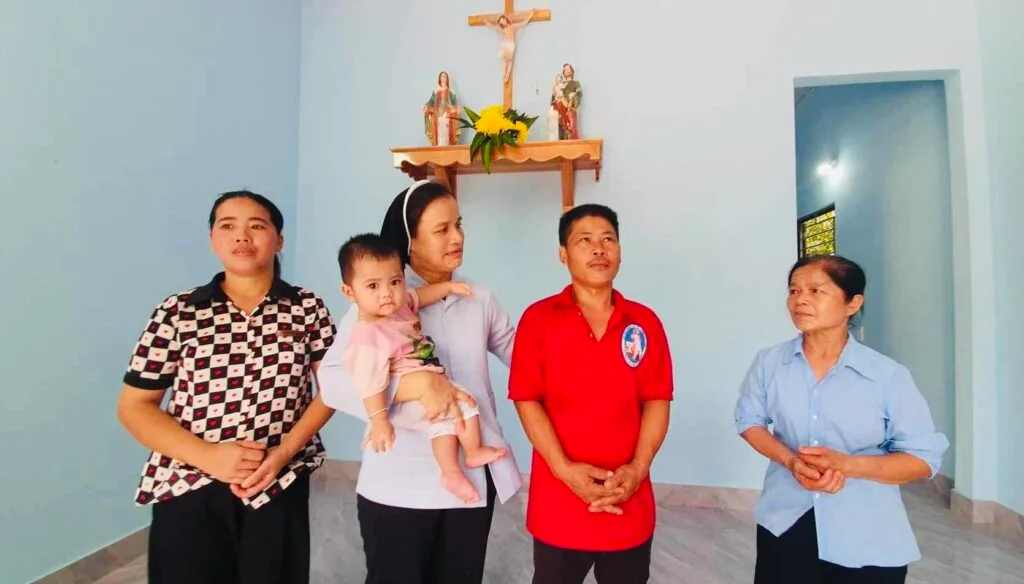 Ngôi Nhà Của Tình Yêu Thương Và Sự Sẻ Chia: Bức Tranh Cảm Động Về Lòng Nhân Ái