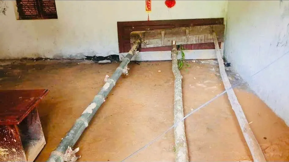 Gánh Nặng Cuộc Đời Và Tia Hy Vọng Le Lói