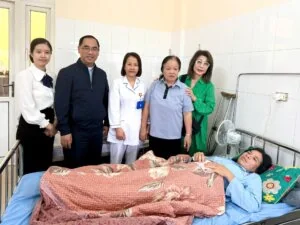Ngọn Lửa Yêu Thương Giữa Bệnh Viện