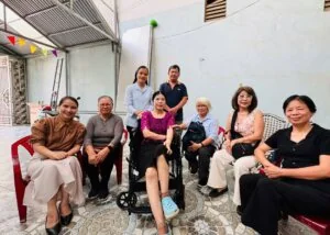 Một Chiếc Xe Lăn, Ngàn Lời Yêu Thương