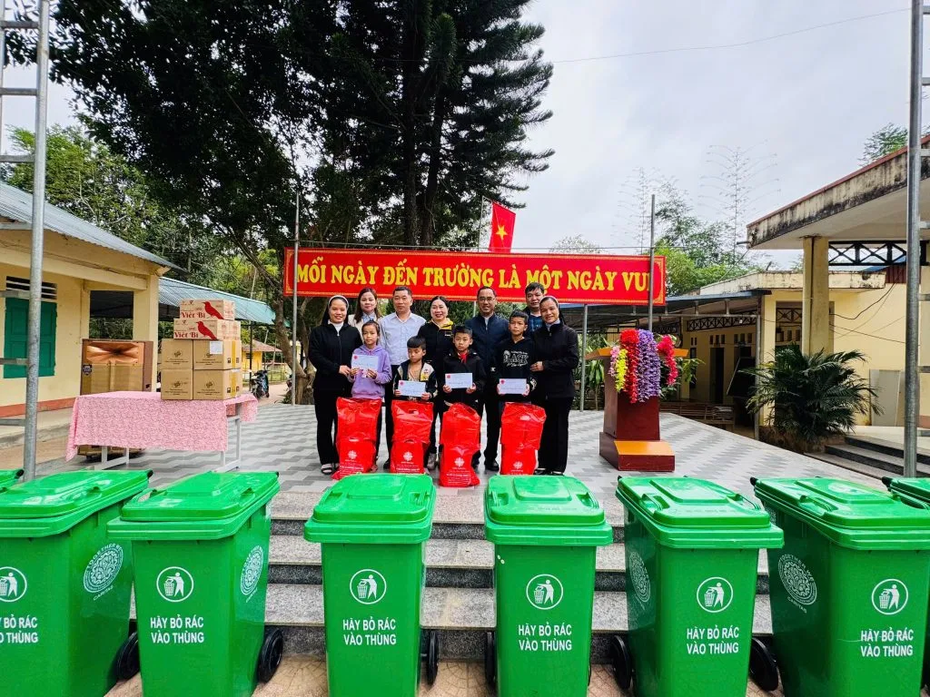 Một Ngày Ấm Áp Tại Trường Tiểu Học và THCS Xã Trung Thành, Huyện Quan Hoá