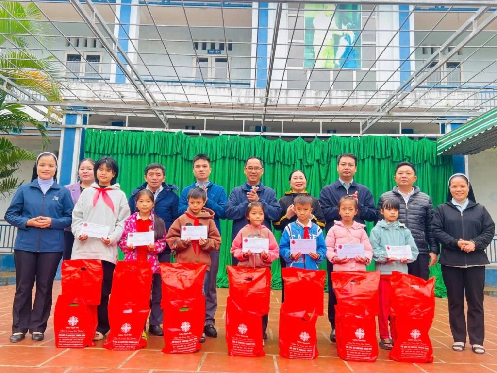 Hạt Giống Yêu Thương Xanh Tươi Tại Trường THCS Hiền Chung, Quan Hoá