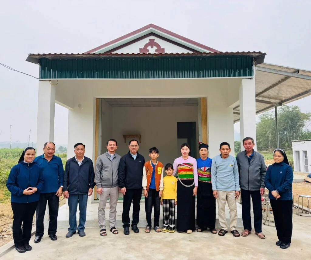 Caritas Thanh Hóa: Trao Tặng “Cần Câu” Cho Người Mẹ Đơn Thân Vùng Sâu