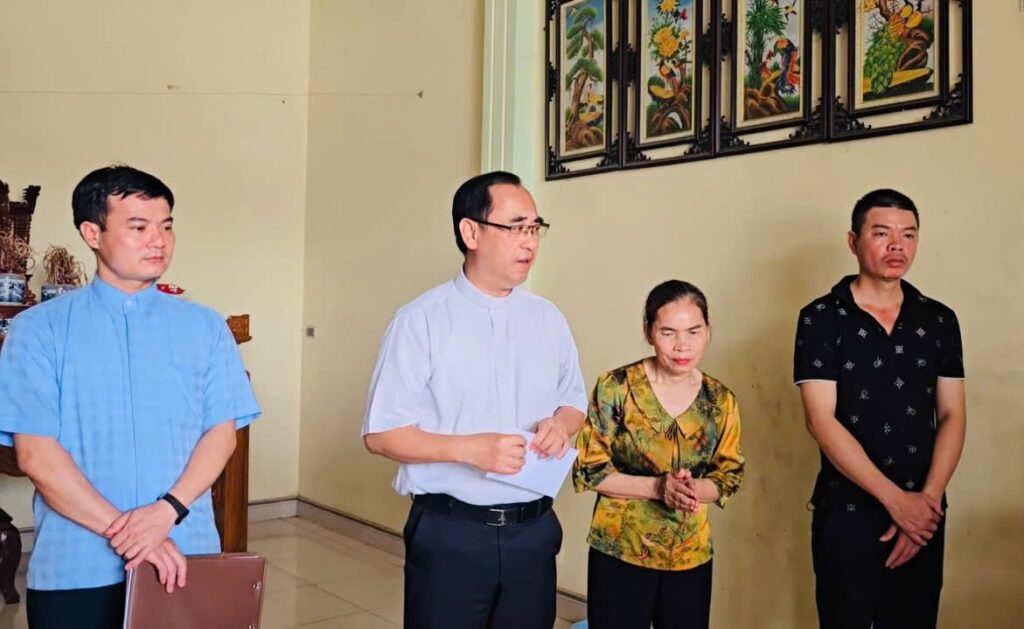 NỖI ĐAU CÂM LẶNG VÀ TIẾNG GỌI TÌNH NGƯỜI NƠI QUÊ NGHÈO THIỆU TRUNG