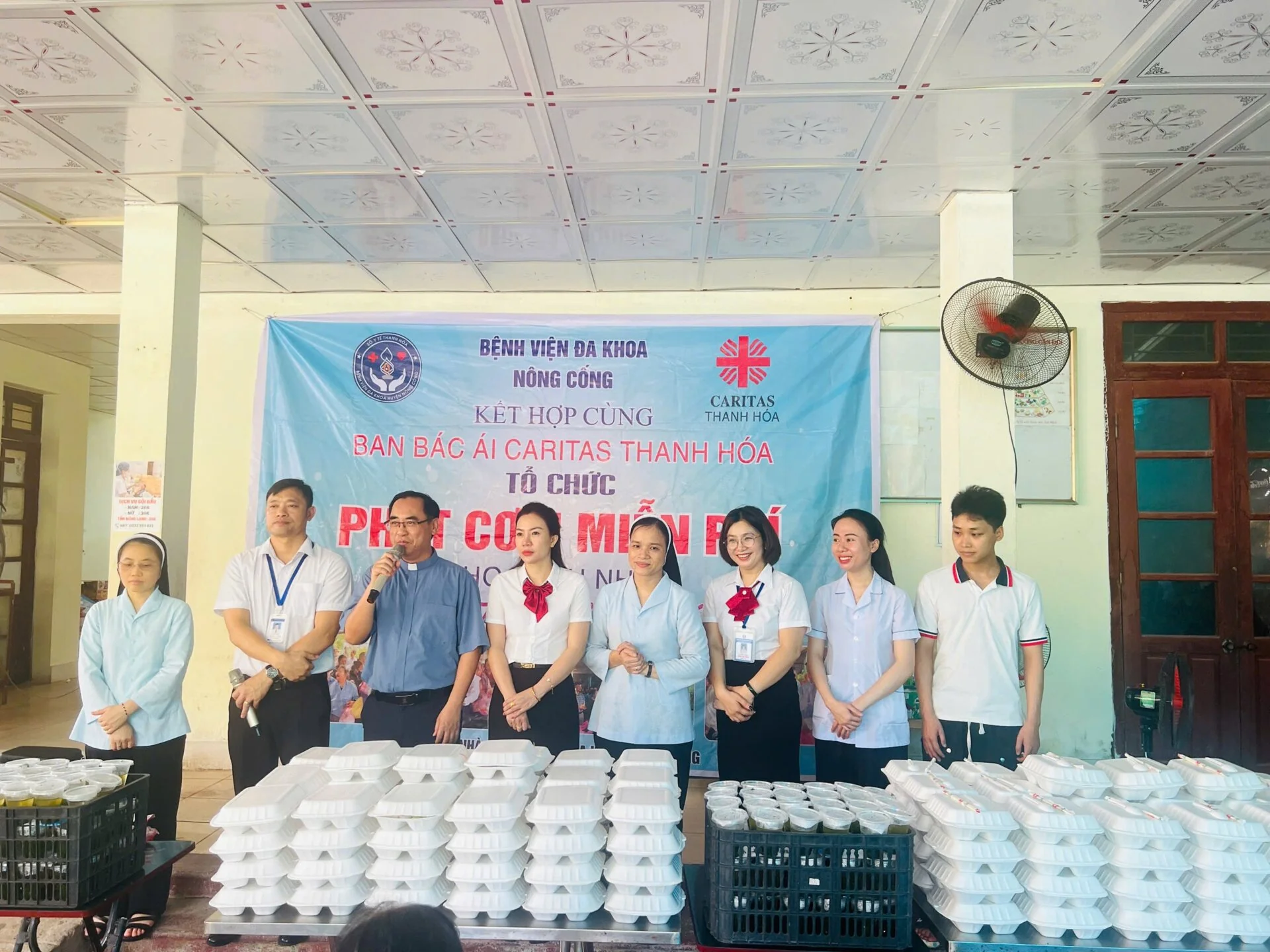 Suất Cơm Nghĩa Tình: Ấm Áp Tình Chúa, Rạng Rỡ Tình Người